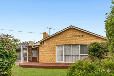 17 Armstrongs Rd, Seaford, VIC 3198