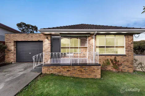 Property photo of 15 Blaxland Drive Sunbury VIC 3429
