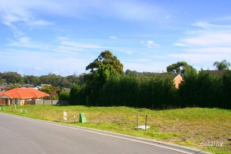 11 Harmony Cres, Mount Hutton, NSW 2290