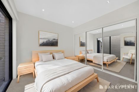 Property photo of 15 Gorman Drive Mill Park VIC 3082