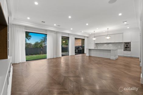 Property photo of 8 Ventich Street Glen Iris VIC 3146