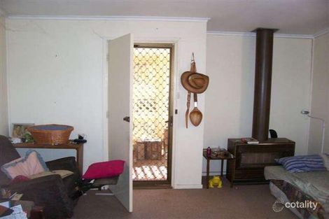 Property photo of 1 Stoneville Place Wee Waa NSW 2388