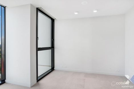 Property photo of 2005/33 Mackenzie Street Melbourne VIC 3000