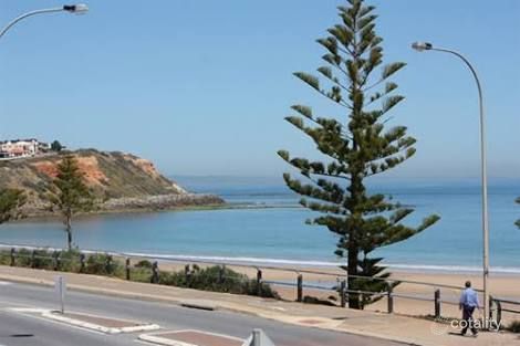 Property photo of 35 Winnerah Road Christies Beach SA 5165