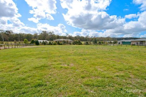 Property photo of 70-72 Ooah Circuit Buccan QLD 4207