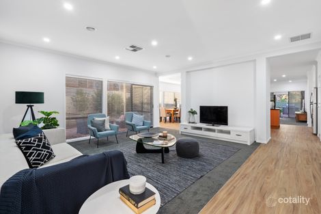 Property photo of 20 Cheviot Drive Mill Park VIC 3082