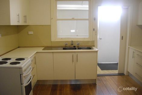 Property photo of 2 Sylvan Grove Pascoe Vale VIC 3044