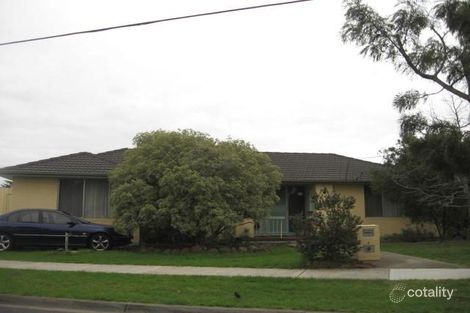 3 Taylor Dr, Gladstone Park, VIC 3043