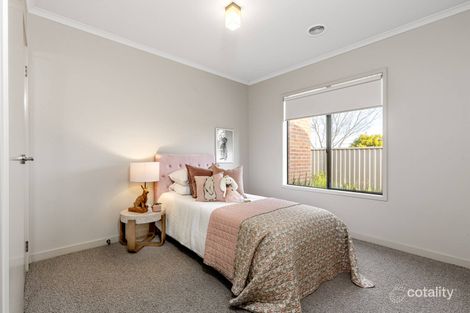 Property photo of 40 Willoby Drive Alfredton VIC 3350