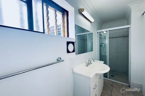 Property photo of 10/116 Clarence Road Indooroopilly QLD 4068