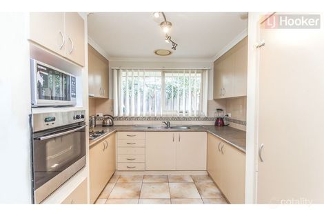 Property photo of 59 Mitford Crescent Craigieburn VIC 3064