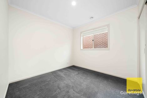 Property photo of 73 Inverell Parkway Tarneit VIC 3029