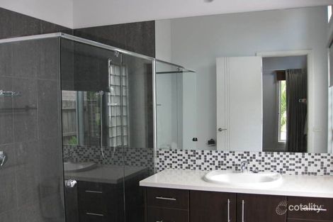Property photo of 17 Reys Close Mordialloc VIC 3195