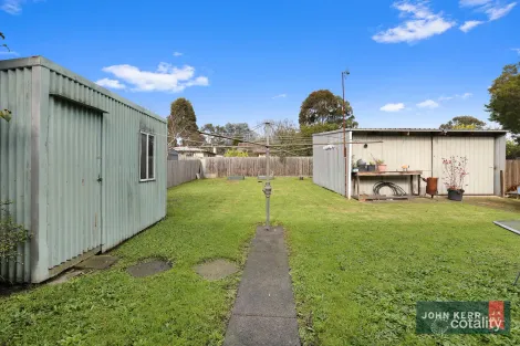 Property photo of 17 Edward Street Moe VIC 3825