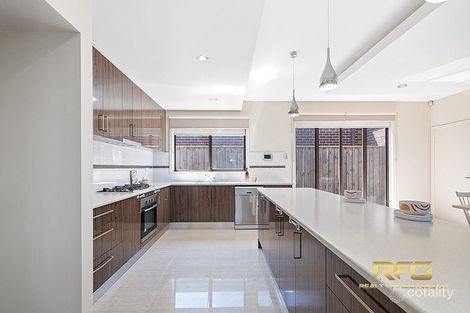 Property photo of 2 Edenvale Boulevard Wollert VIC 3750