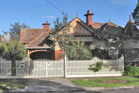 19 Royal Cres, Camberwell, VIC 3124