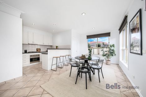 Property photo of 17 Albertine Crescent Sydenham VIC 3037