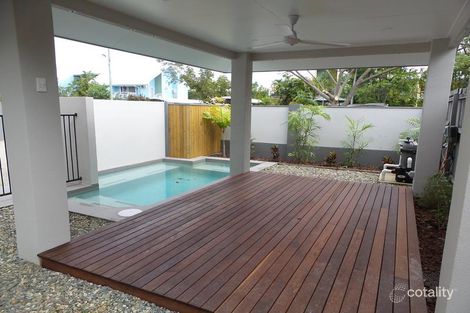 Property photo of 2/9 Hibiscus Lane Holloways Beach QLD 4878