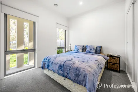 Property photo of 1 Artisan Close Mount Evelyn VIC 3796