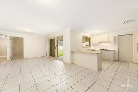 Property photo of 27 Hargreaves Circuit Metford NSW 2323