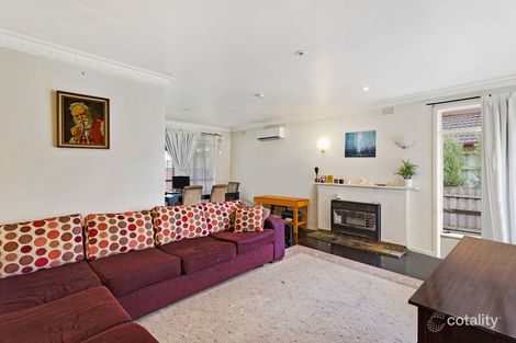 Property photo of 13 Kingsley Grove Mount Waverley VIC 3149