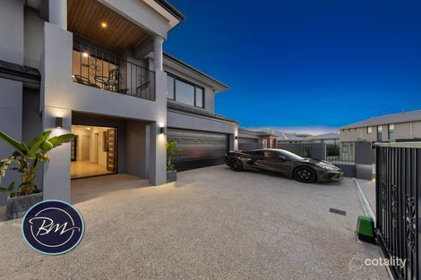 Property photo of 32 Hamelin Drive Lake Coogee WA 6166