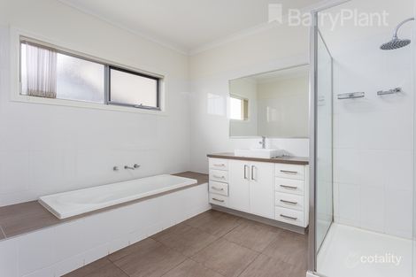 Property photo of 129 Middle Park Drive Point Cook VIC 3030