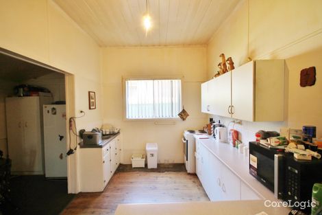 Property photo of 18 Yass Street Young NSW 2594