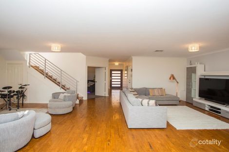 Property photo of 98 Grand Ocean Entrance Burns Beach WA 6028