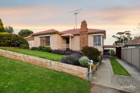 Property photo of 311 Landsborough Street Ballarat North VIC 3350