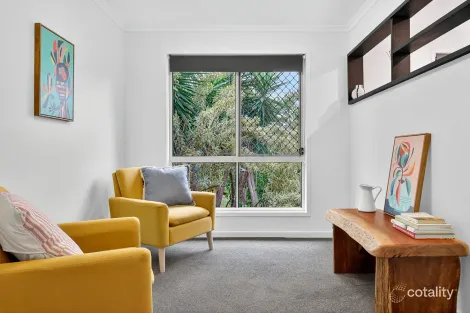 Property photo of 11 Phoebe Court Bunya QLD 4055