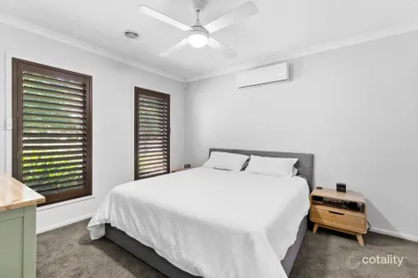 Property photo of 28 Sanctuary Crescent Rowville VIC 3178