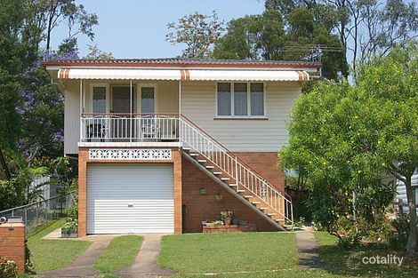 122 Englefield Rd, Oxley, QLD 4075