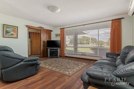Property photo of 70 Malibu Road Safety Bay WA 6169