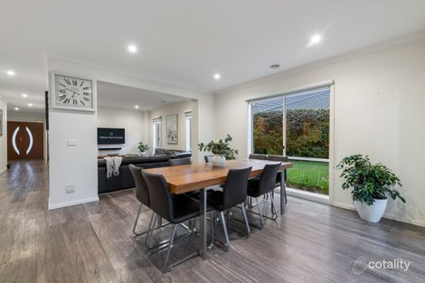 Property photo of 56 Warrego Circuit Sandhurst VIC 3977