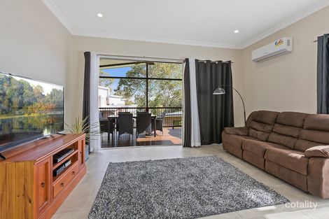 Property photo of 20A Forster Avenue Watanobbi NSW 2259