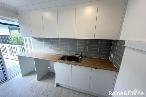 Property photo of 7 Burilla Close Bomaderry NSW 2541