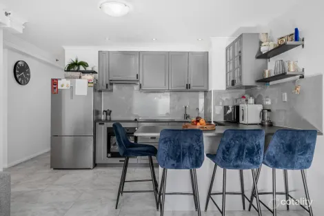 Property photo of 2/996 Hay Street Perth WA 6000