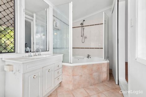 Property photo of 19 Baronia Crescent Holloways Beach QLD 4878