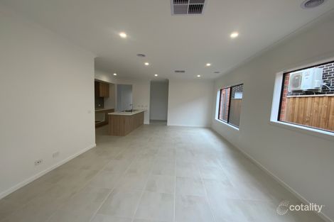 4 Mistletoe Dr, Strathtulloh, VIC 3338