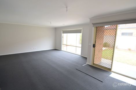 Property photo of 4 Toongabbie Place Craigieburn VIC 3064