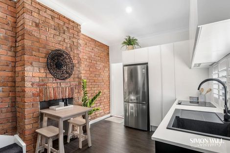 Property photo of 16 Railway Street Cooks Hill NSW 2300