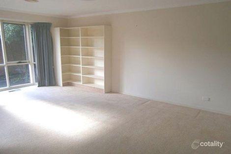 Property photo of 2/16 Biscayne Drive Mount Waverley VIC 3149