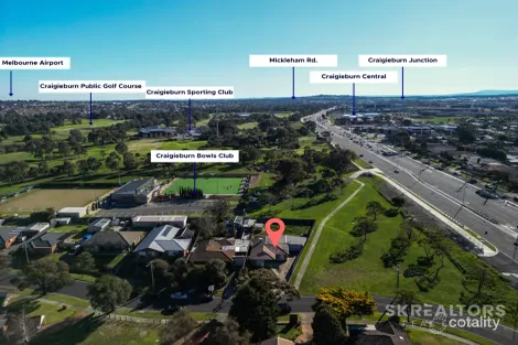 Property photo of 4 Chinnock Court Craigieburn VIC 3064