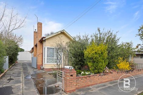 Property photo of 10 Shelley Street Wendouree VIC 3355