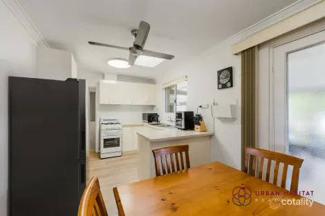 Property photo of 11 Chapman Road Calista WA 6167