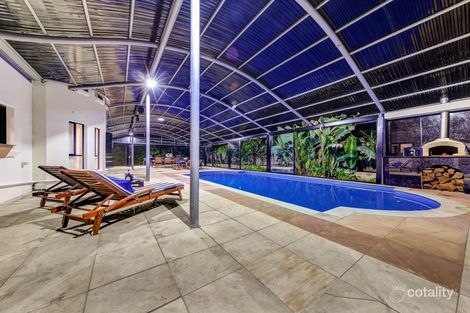 Property photo of 20 Woodruff Place Caroline Springs VIC 3023