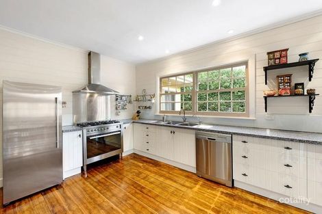 Property photo of 38 Magdala Avenue Strathmore VIC 3041