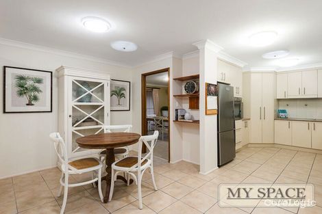 Property photo of 11 Barnard Street Carindale QLD 4152