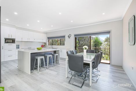 Property photo of 33 The Parkway Balgownie NSW 2519